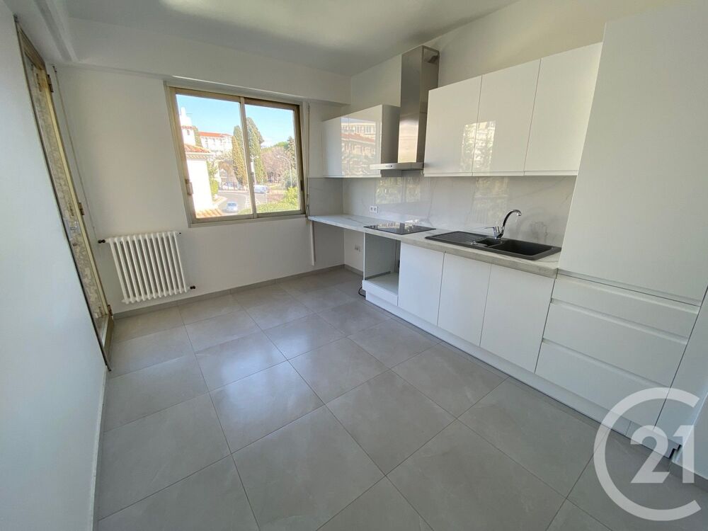 location Appartement - 4 pièce(s) - 104 m² Nice (06000)