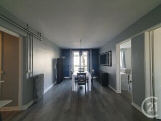  Appartement à louer 4 pièces 62 m²