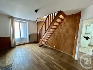  Appartement à louer 4 pièces 83 m²