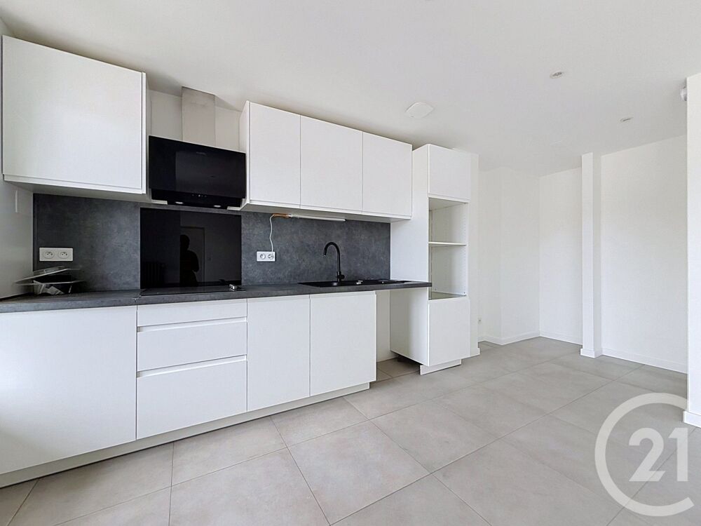 location Appartement - 4 pièce(s) - 87 m² Montbéliard (25200)