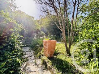  Maison � vendre 7 pi�ces 213 m�