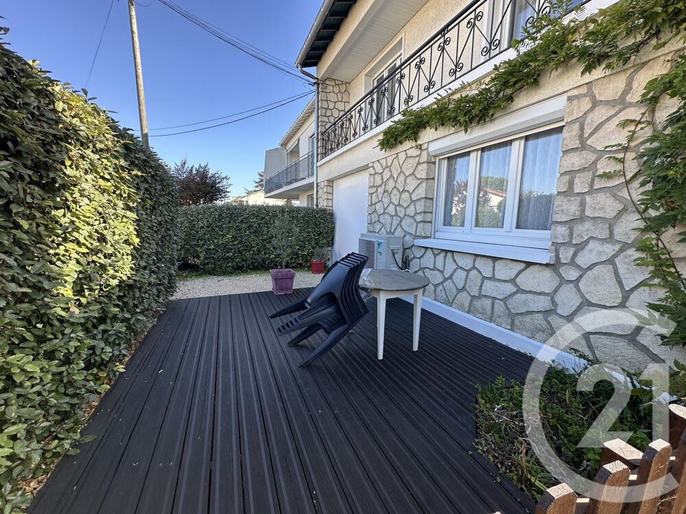 ROYAN à 600 mètres du Marché Central Venez découvrir ce....