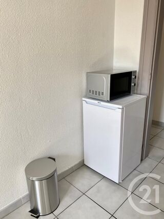  Appartement à louer 1 pièce 25 m²