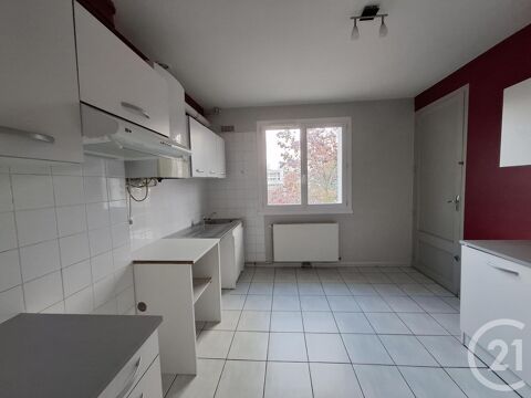  Appartement  louer 4 pices 89 m