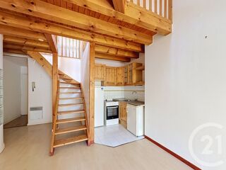  Appartement à louer 3 pièces 53 m²