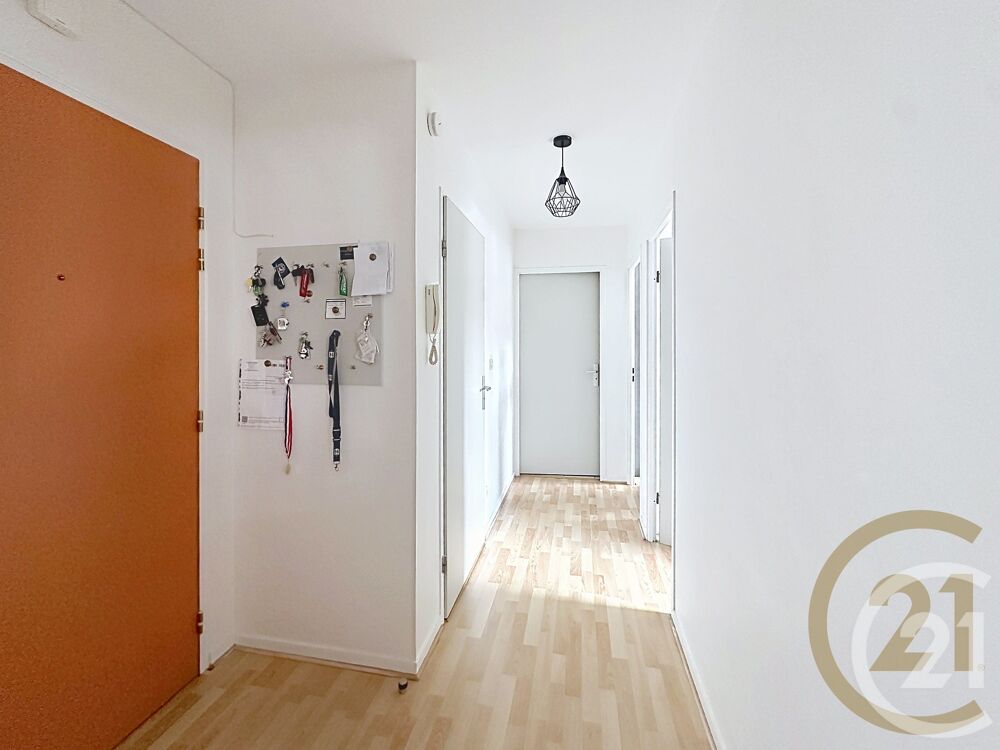 Dans notre agence immobilière CENTURY 21 Bruno Ferrand d....