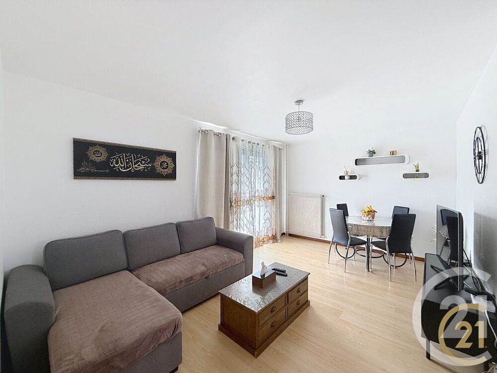 Appartement 4 pièces 77 m² · à Montbeliard · 77 m² · 64 900 €
