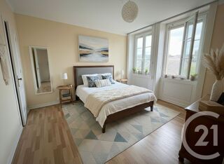  Appartement � louer 3 pi�ces 107 m�