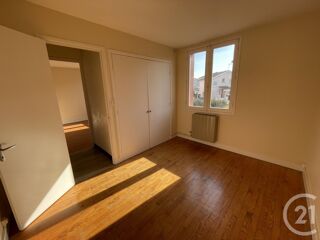  Appartement � louer 4 pi�ces 67 m�