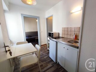  Appartement à louer 1 pièce 19 m²