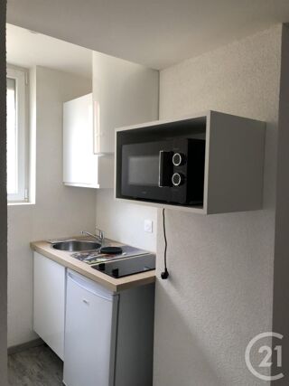 Appartement à louer 1 pièce 19 m²