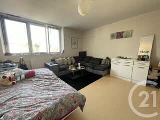 Appartement à louer 1 pièce 28 m²
