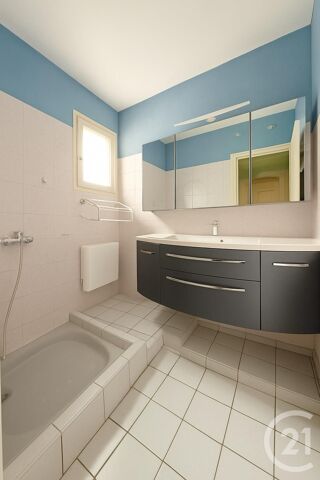  Maison � vendre 5 pi�ces 656 m�