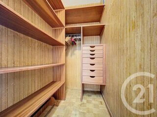  Appartement à louer 3 pièces 73 m²