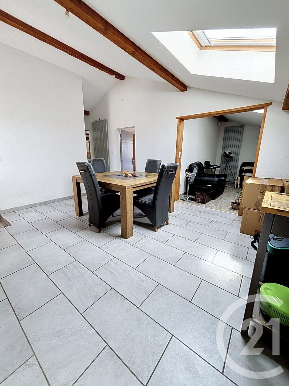 location Appartement - 3 pièce(s) - 66 m² Saint-Lizier (09190)