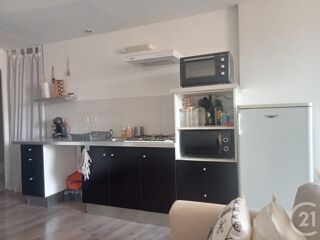  Appartement à louer 1 pièce 37 m²