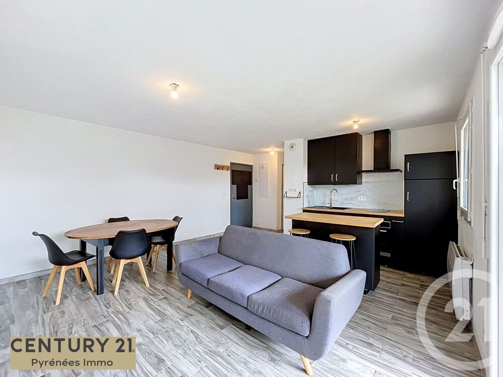 « APPARTEMENT T3 RESIDENCE AVEC PISCINE » À Sai....
