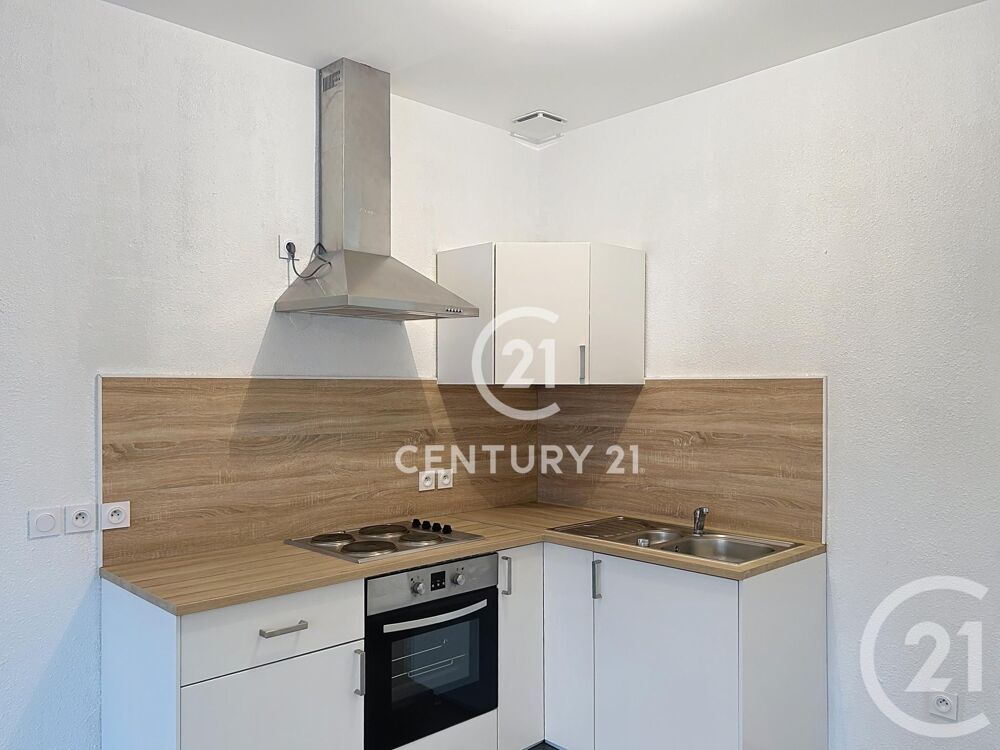NOUVEAU à ELNE Bel appartement de type 3 de 93m² hab....