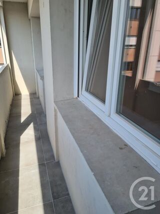  Appartement à louer 3 pièces 67 m²