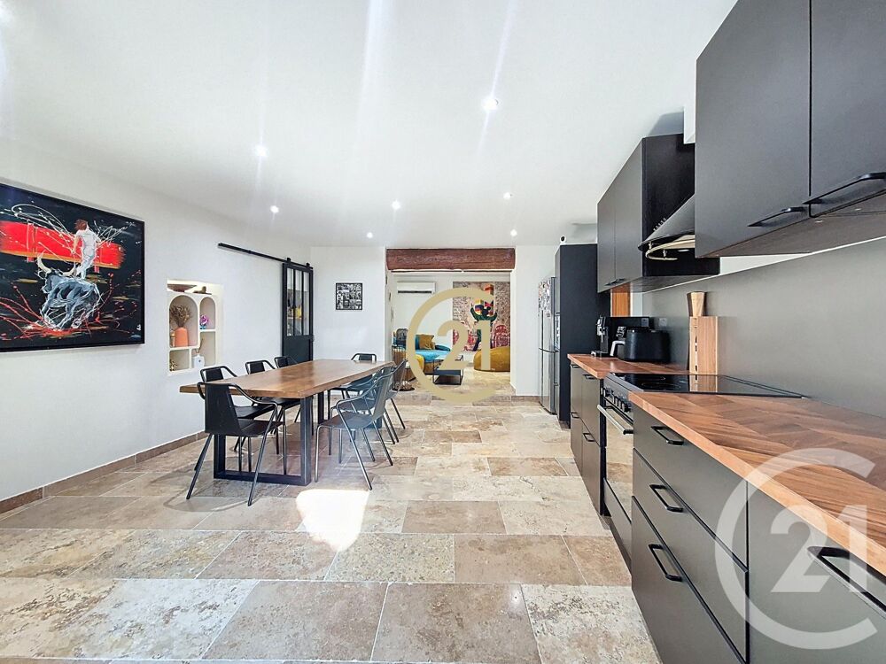 Maison 5 pièces 135 m² · à Grans · 135 m² · 336 000 €