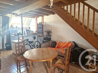  Maison  vendre 15 + pices 291 m