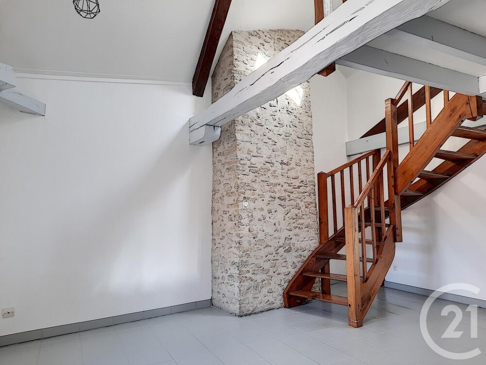 location Appartement - 3 pièce(s) - 65 m² Bar-sur-Aube (10200)