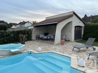  Maison � vendre 6 pi�ces 300 m�