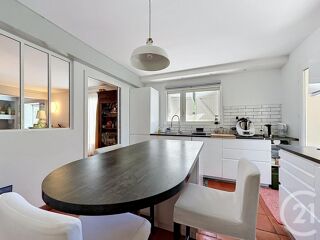  Maison à vendre 4 pièces 241 m²