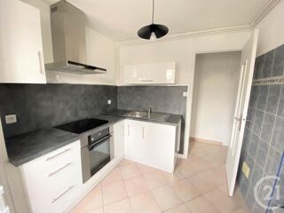  Appartement � louer 3 pi�ces 51 m�
