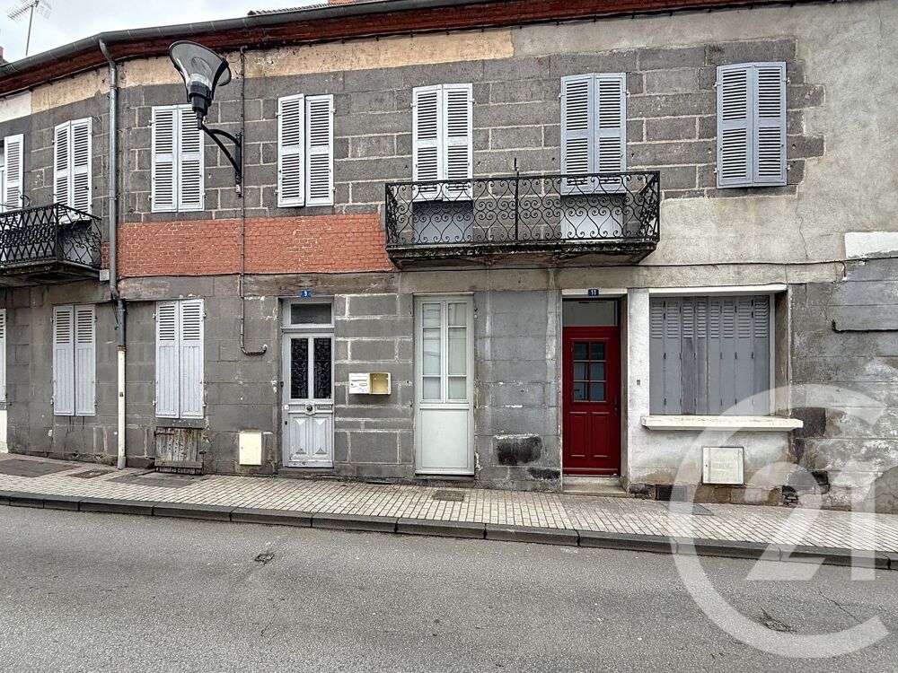 SAINT POURCAIN SUR SIOULE - CENTRE VILLE - Immeuble de ....