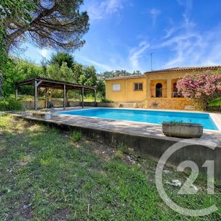  Maison à vendre 7 pièces 332 m²