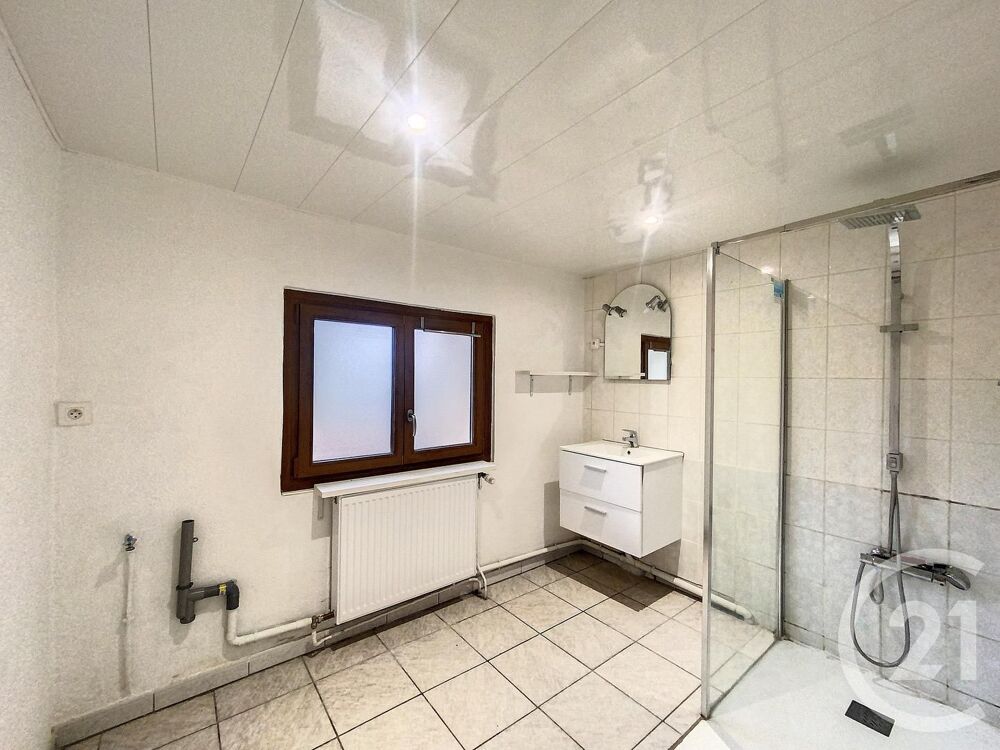 location Appartement - 5 pièce(s) - 120 m² Montenois (25260)