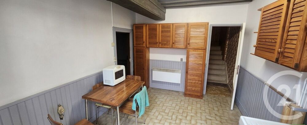 Nichée à seulement 10km de Corbigny, cette charmante mai....