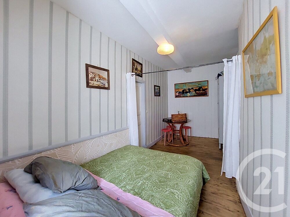 Venez découvrir cette maison de village de 72m² sur troi....