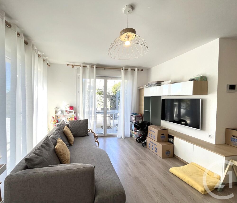 location Appartement - 3 pièce(s) - 63 m² Drumettaz-Clarafond (73420)