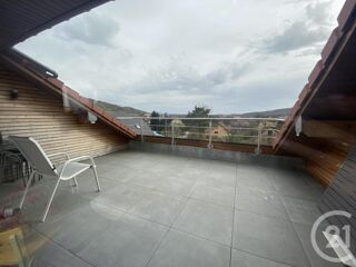  Appartement à louer 5 pièces 115 m²