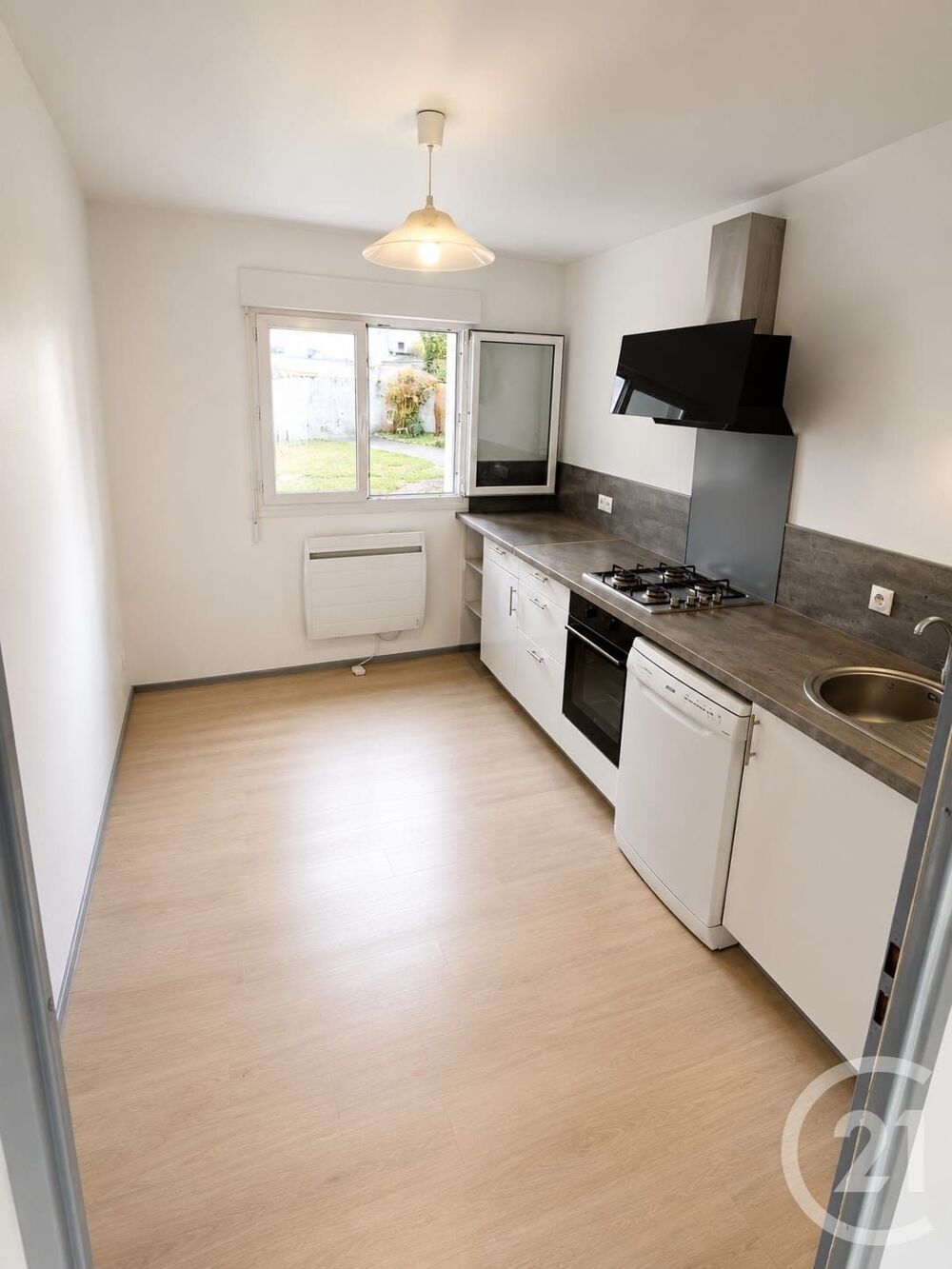 location Appartement - 4 pièce(s) - 77 m² Vieux-Charmont (25600)