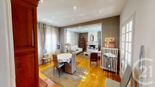 vente Maison - 8 pièce(s) - 250 m² Saint-Quentin (02100)