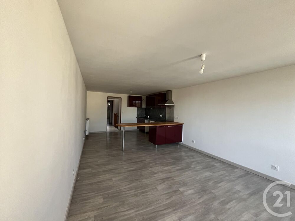 Découvrez cette charmante maison de 5 pièces à Vielmur-s....