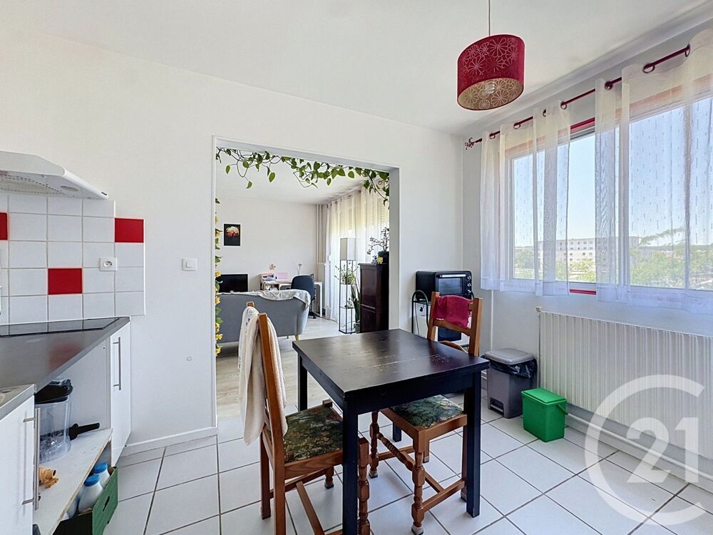Vand½uvre-lès-Nancy Appartement T2 en bon état avec asc....
