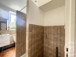  Appartement à louer 2 pièces 41 m²
