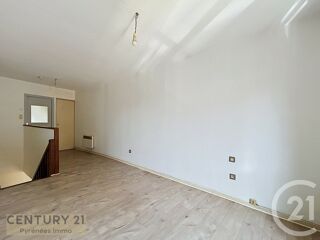  Appartement à louer 2 pièces 40 m²