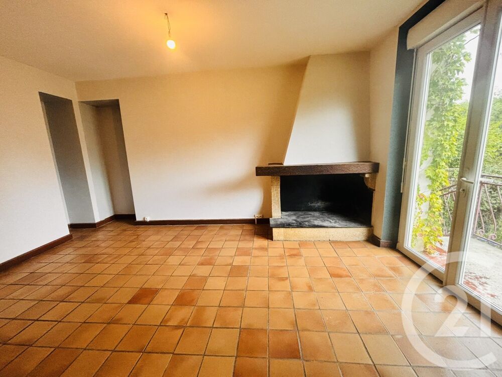 location Appartement - 3 pièce(s) - 76 m² Lavelanet (09300)