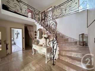  Maison à vendre 7 pièces 213 m²