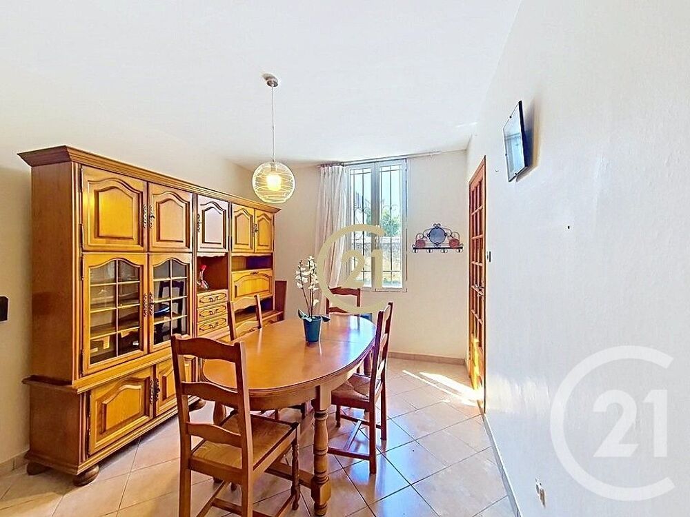 Maison 4 pièces 49 m² · à Salon de Provence · 49 m² · 210 000 €