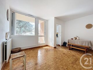  Appartement à louer 1 pièce 25 m²
