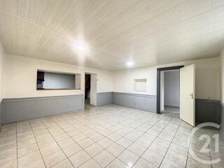  Appartement à louer 5 pièces 120 m²