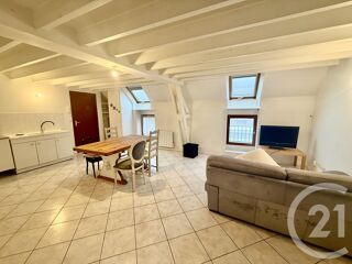  Appartement à louer 3 pièces 55 m²