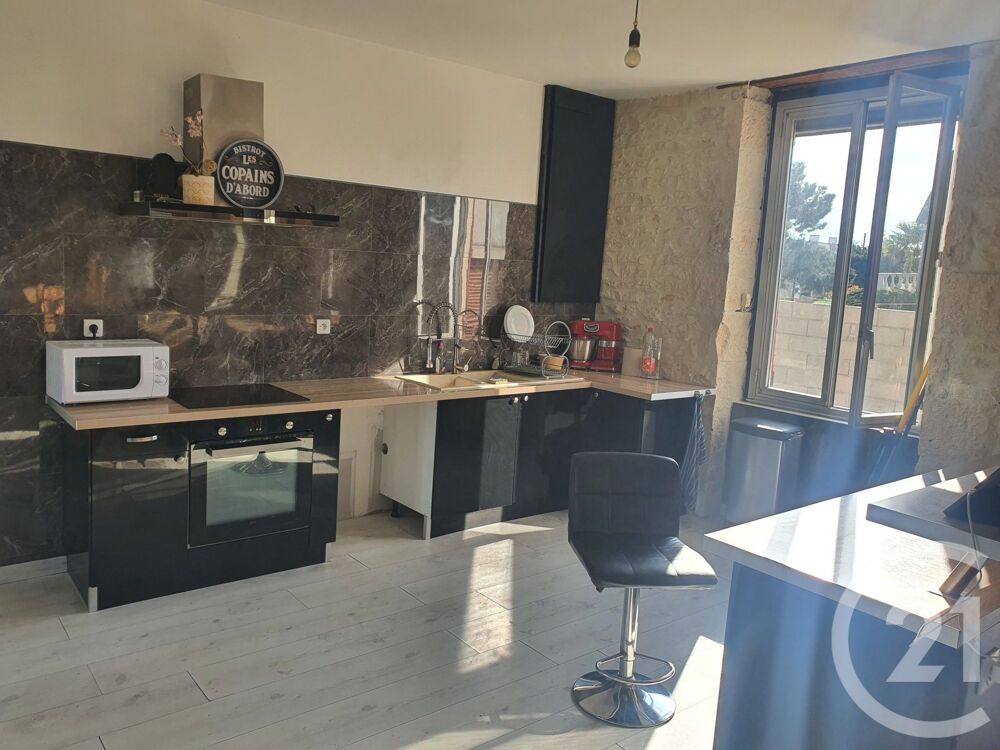Nichée au c½ur de Garchizy, cette maison en partie refai....