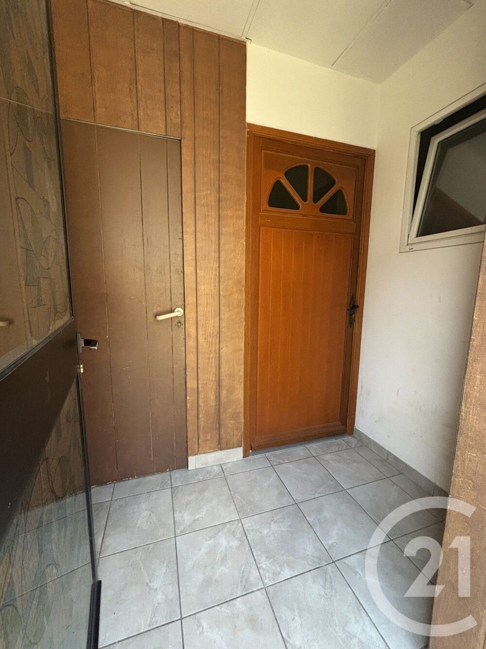 vente Maison - 5 pièce(s) - 144 m² Montpon-Ménestérol (24700)